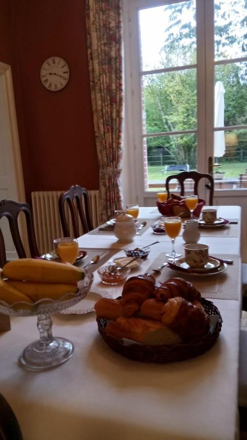 Bed and Breakfast Au Manoir De La Barre Exterior foto
