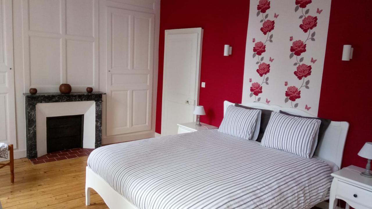 Bed and Breakfast Au Manoir De La Barre Exterior foto