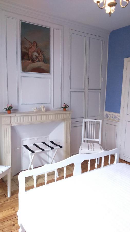 Bed and Breakfast Au Manoir De La Barre Exterior foto
