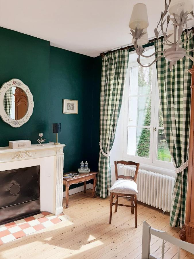 Bed and Breakfast Au Manoir De La Barre Exterior foto