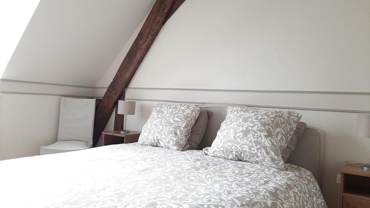 Bed and Breakfast Au Manoir De La Barre Exterior foto